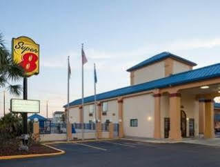 Super 8 By Wyndham Hammond Hotel Exterior photo